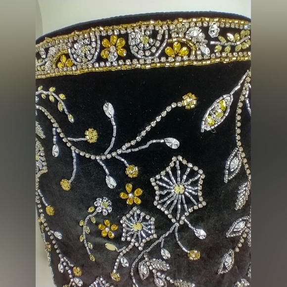 Sherri Hill Black and Gold Embellished Pencil Skirt - Picture 6 of 6